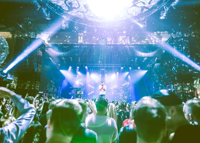 Hullu Poro Hotell 4*